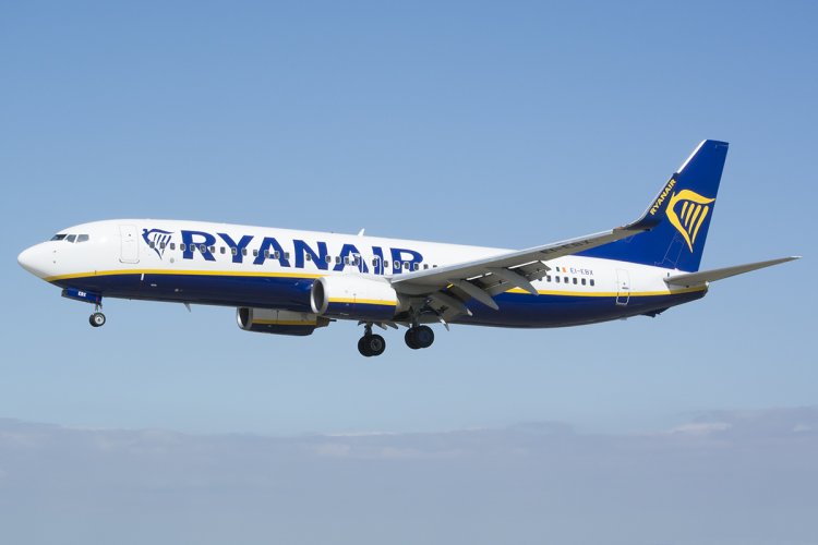 Ryanair volará desde Londres a Canarias a partir de octubre