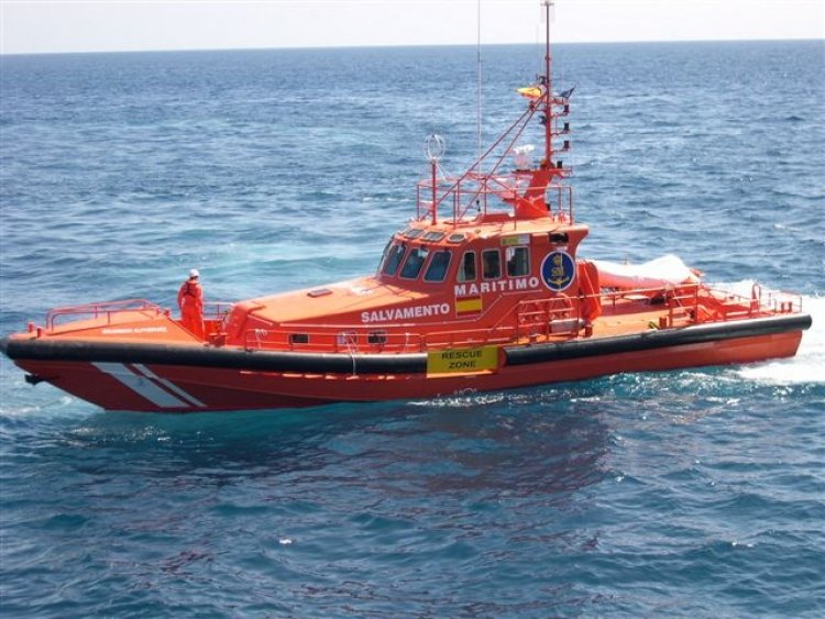 Muere una mujer a bordo de una patera rescatada al sur de Gran Canaria