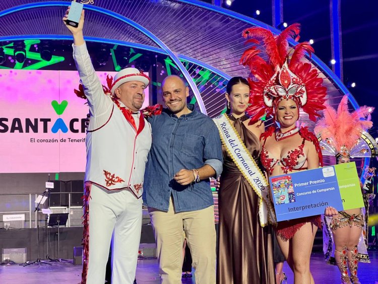 Los Cariocas conquista el primer premio de Interpretación del Concurso de Comparsas